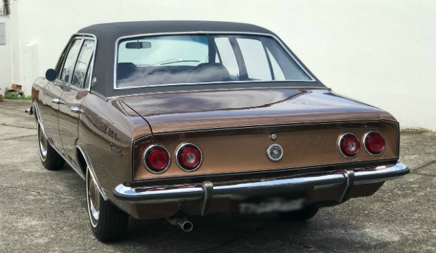 Opala Comodoro 1976 restaurado que será dado de presente (Foto: Arquivo Pessoal)