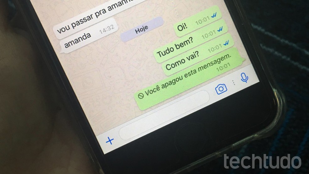 Mensagem apagada no WhatsApp poderá ser lida em alguns casos, a partir de nova atualização do mensageiro — Foto: Aline Batista/TechTudo