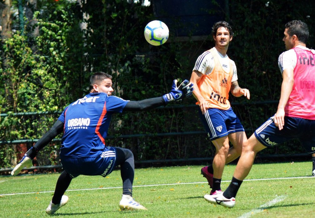 Alexandre Pato no treino do São Paulo — Foto: divulgação / São Paulo FC
