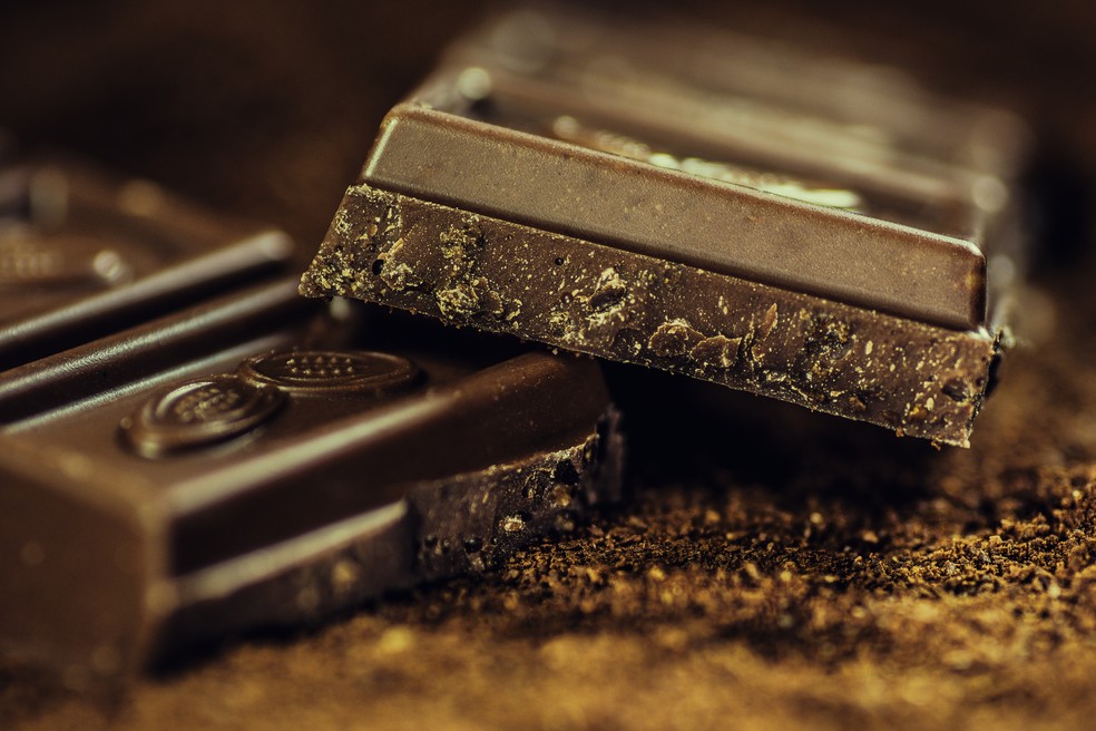 Chocolate meio amargo ajuda na produção de endorfina — Foto: Divulgação