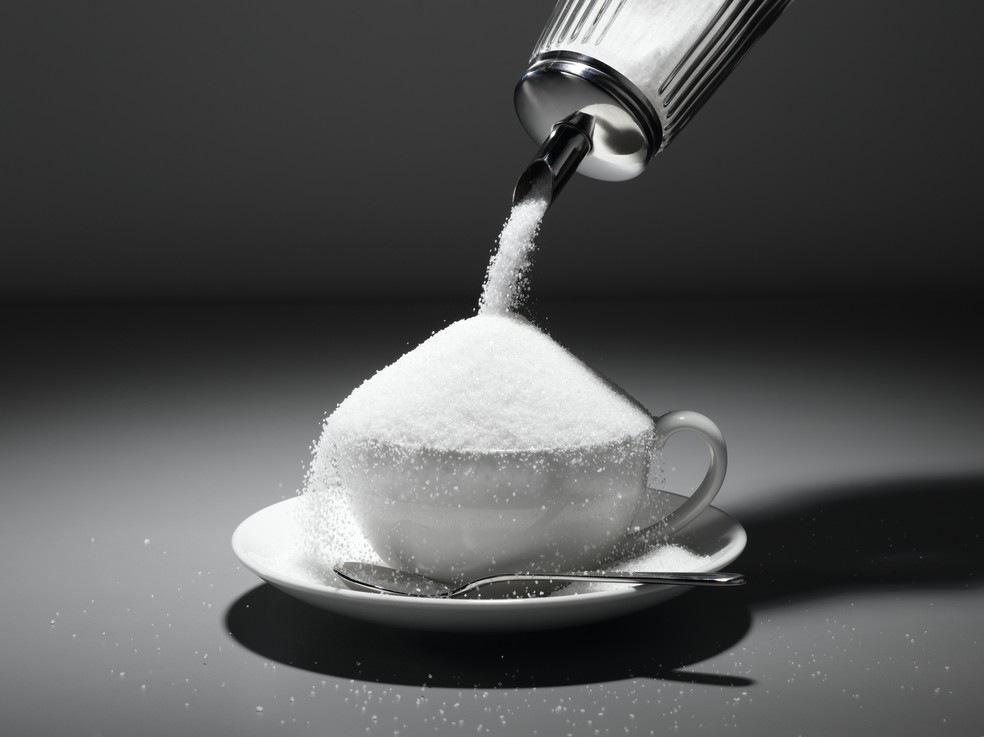 Excesso de açúcar pode causar diabetes e outras doenças graves — Foto: Getty Images