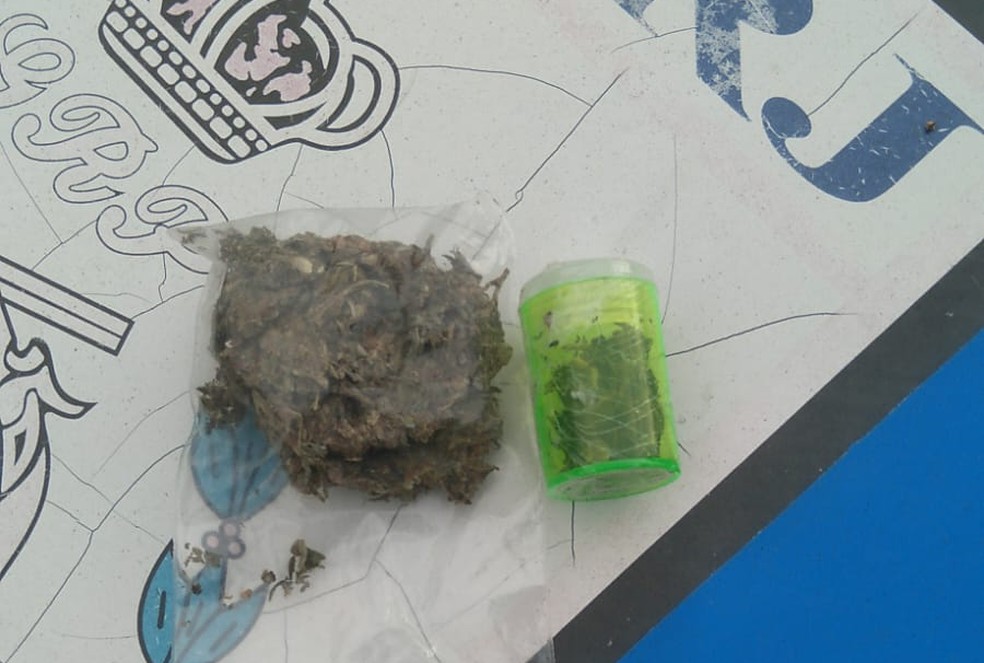 Filho de Belo &eacute; preso portando drogas em rodovi&aacute;ria do Rio  &mdash; Foto: Reprodu&ccedil;&atilde;o