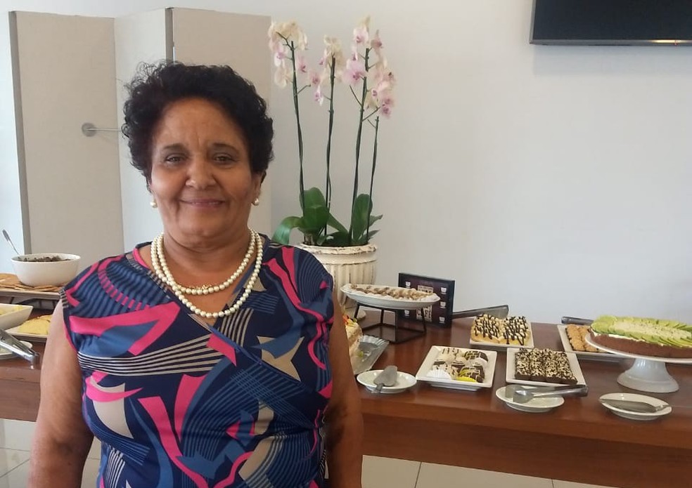 Leni Peroto Pereira, de 63 anos, perdeu a luta contra a Covid-19 ap&oacute;s 38 dias internada em Mogi Mirim &mdash; Foto: Mara Goldim/Arquivo Pessoal