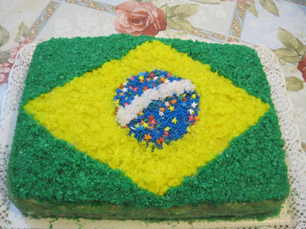 Bolo Bandeira Do Brasil Receitas Gshow Gshow