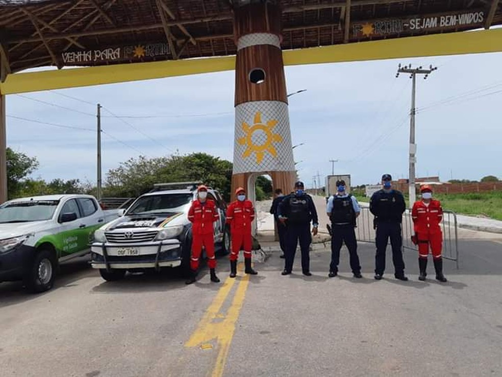 Fortim cria barreira sanitária para evitar proliferação de coronavírus — Foto: Prefeitura de Fortim/Divulgação