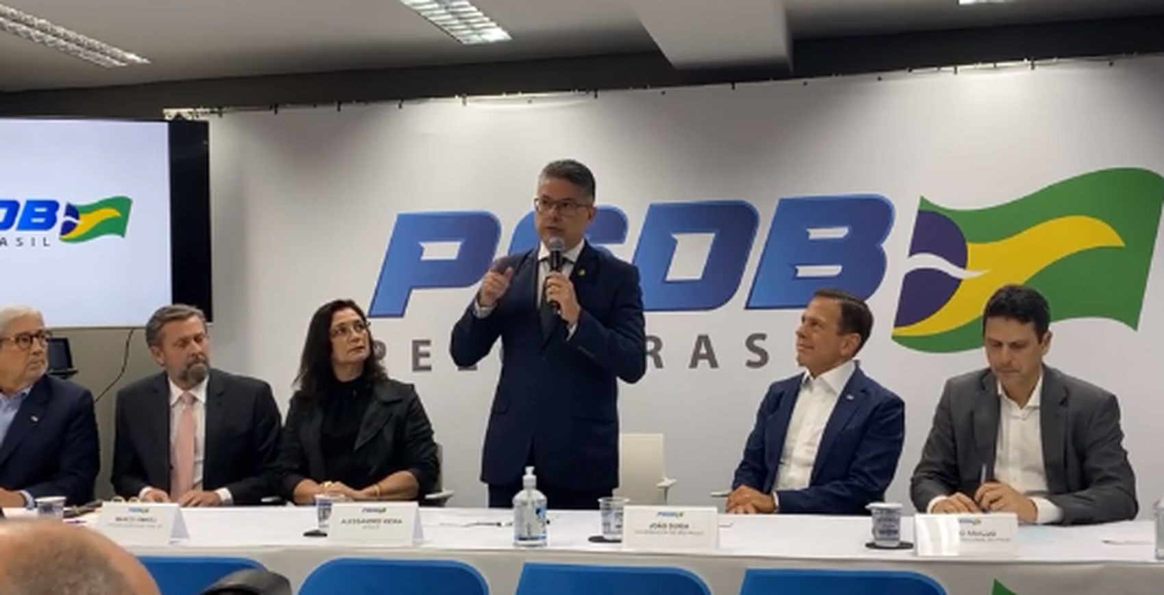 Senador Alessandro Vieira se filia ao PSDB e pode disputar o governo de Sergipe