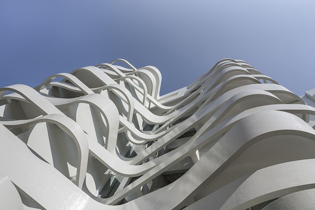 Fachada De Predio Em Forma De Fitas Impressiona Em Monaco Casa Vogue Arquitetura