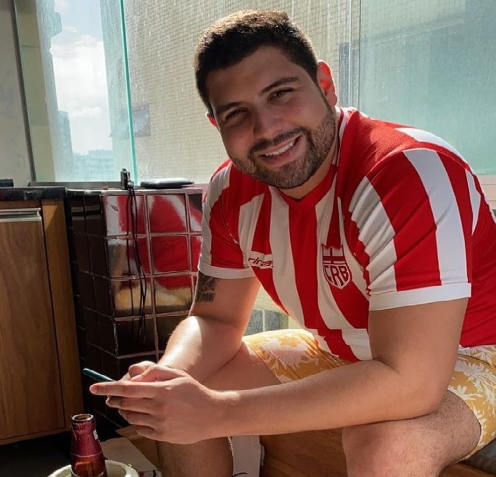 Polícia civil alagoano Matheus Argolo morreu em acidente com viatura da Polícia Civil da Bahia — Foto: Arquivo Pessoal