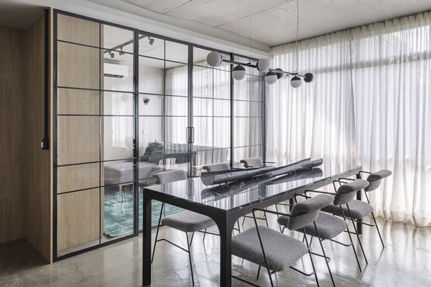  Apê de 120 m² com home office integrado à área social (Foto: Joana França)