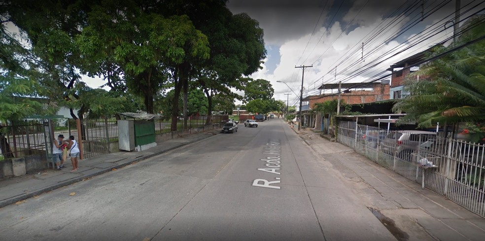 Segundo a polícia, ninguém soube informar as circunstâncias e a autoria do crime — Foto: Reprodução/Google Street View