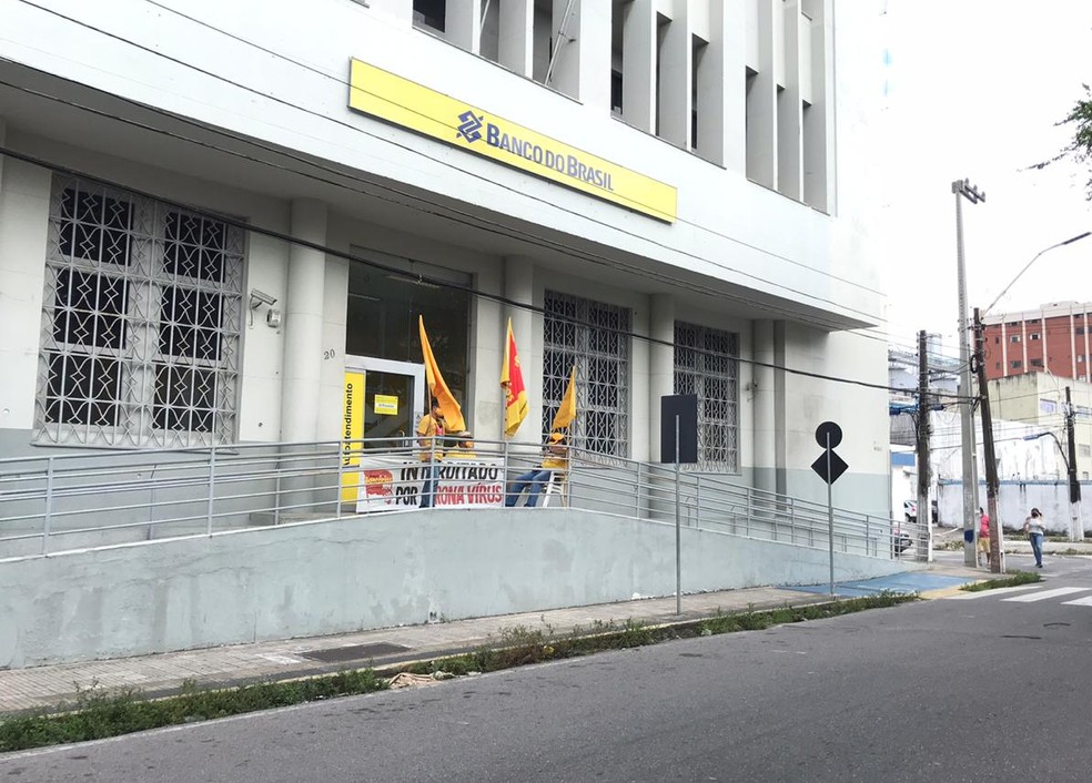 Agência do Banco do Brasil na Ribeira, em Natal, localizada na Av. Duque de Caxias.  — Foto: Ayrton Freire/Inter TV Cabugi