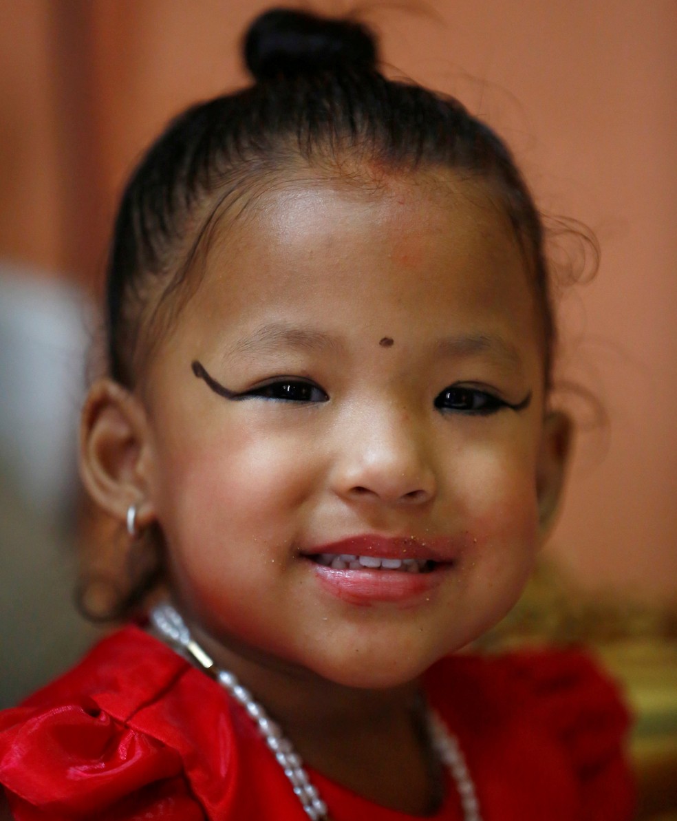 Nova menina 'deusa viva' eleita no Nepal tem três anos (Foto: REUTERS/Navesh Chitrakar)