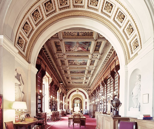 As 13 bibliotecas mais lindas do mundo (Foto: Franck Bohbot)