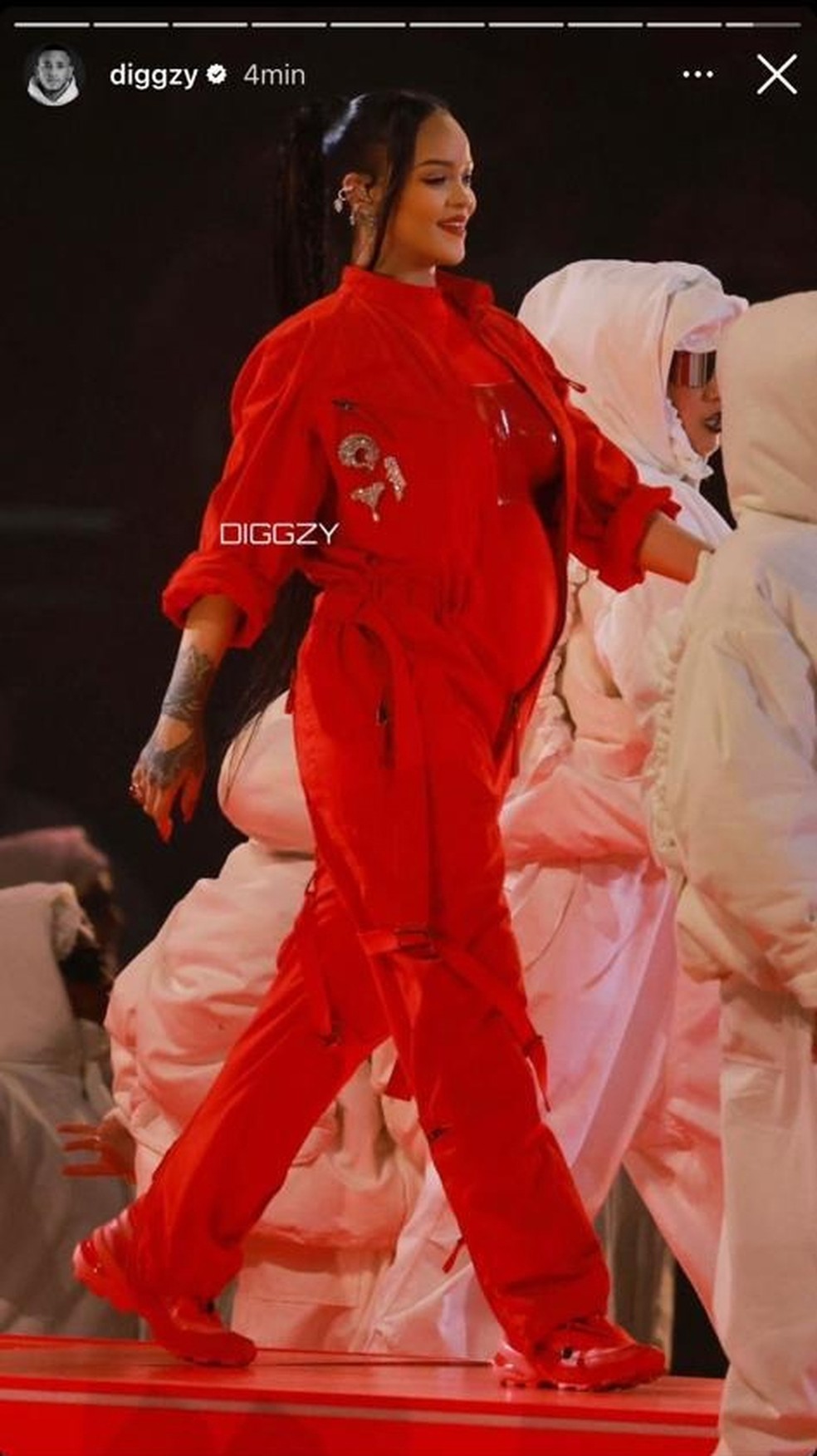 Diggzy compartilhou clique de Rihanna de perfil &mdash; Foto: Reprodu&ccedil;&atilde;o / Instagram Diggzy