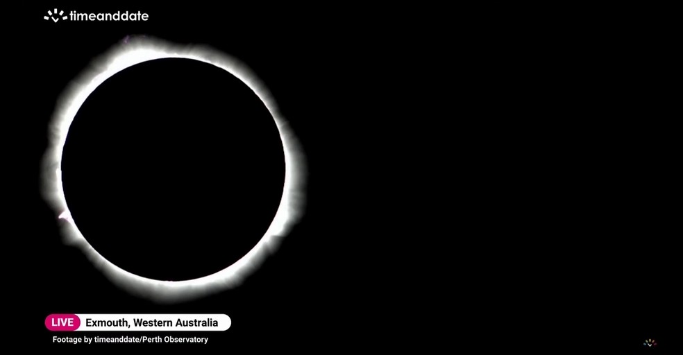 Elipse total do Sol na Austrália — Foto: timeanddate/Perth Observatory/Reuters