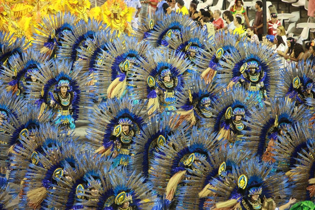 Desfile da Águia de Ouro no 2º dia de carnaval no Sambódromo do Anhembi, em São Paulo, em 2022 — Foto:  Ardilhes Moreira/G1