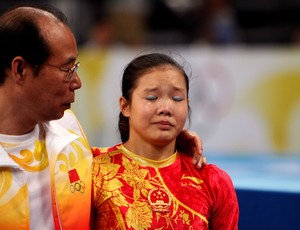 ginástica Cheng Fei  nas Olimpíadas de Pequim 2008 (Foto: Getty Images)