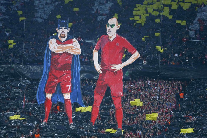 Mosaico Bayern Ribery e Robben Batman e Robben (Foto: Reuters)