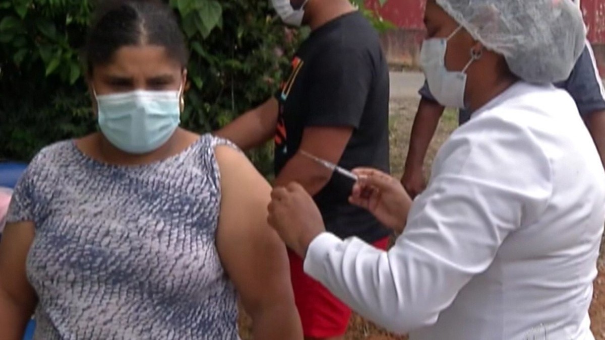 Vacinação itinerante contra a Covid tem adesão nos bairros rurais Mogi das Cruzes e Suzano
