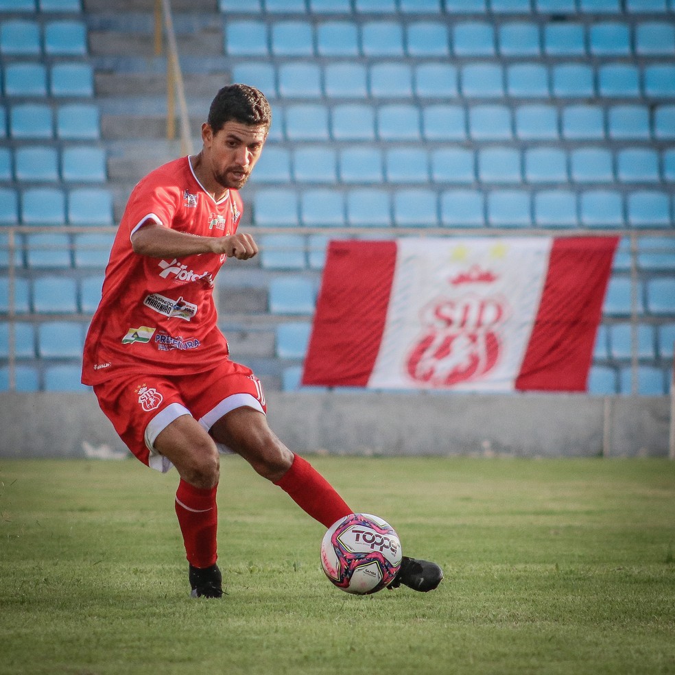 Lineker, meia do Imperatriz — Foto: Vagner Grigorio / SID