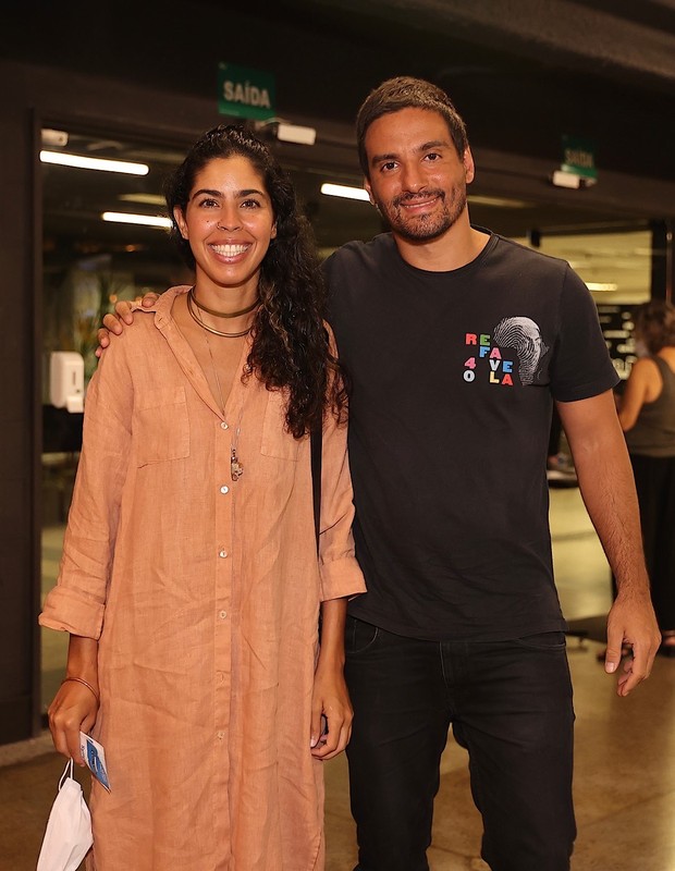 Bela Gil e o marido, João Paulo Demasi (Foto: Manuela Scarpa/Brazil News)