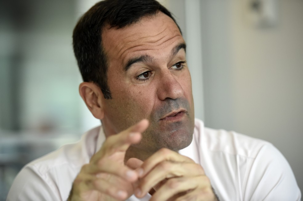 Ricardo Lomba teve dificuldades de garantir a ida &agrave; Lima &mdash; Foto: Andr&eacute; Dur&atilde;o