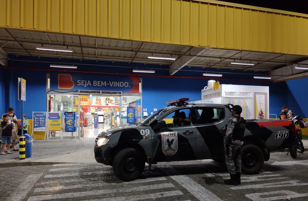 Policiais do RONE estiveram no local e seguem em diligências para prender suspeitos — Foto: Ravi Marques/TV Clube
