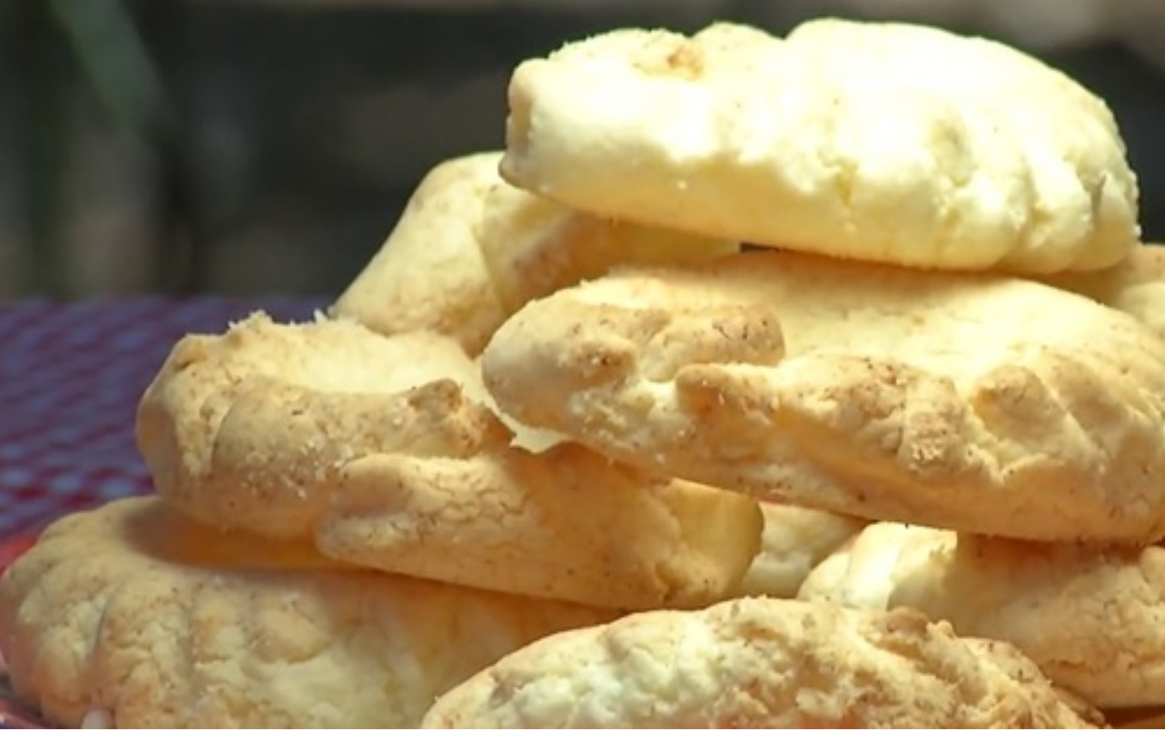 Biscoitinho de queijo: Saiba como fazer quitanda que derrete na boca 