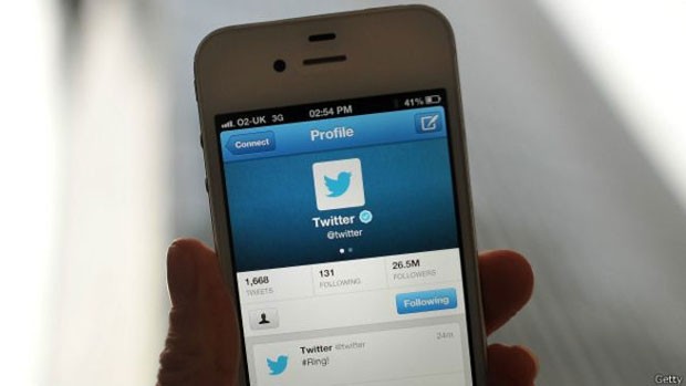 Existem diversas formas de apagar tuítes publicados em sua conta (Foto: Getty Images)