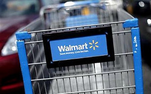 Fechamento de Walmart abala economia de uma cidade inteira