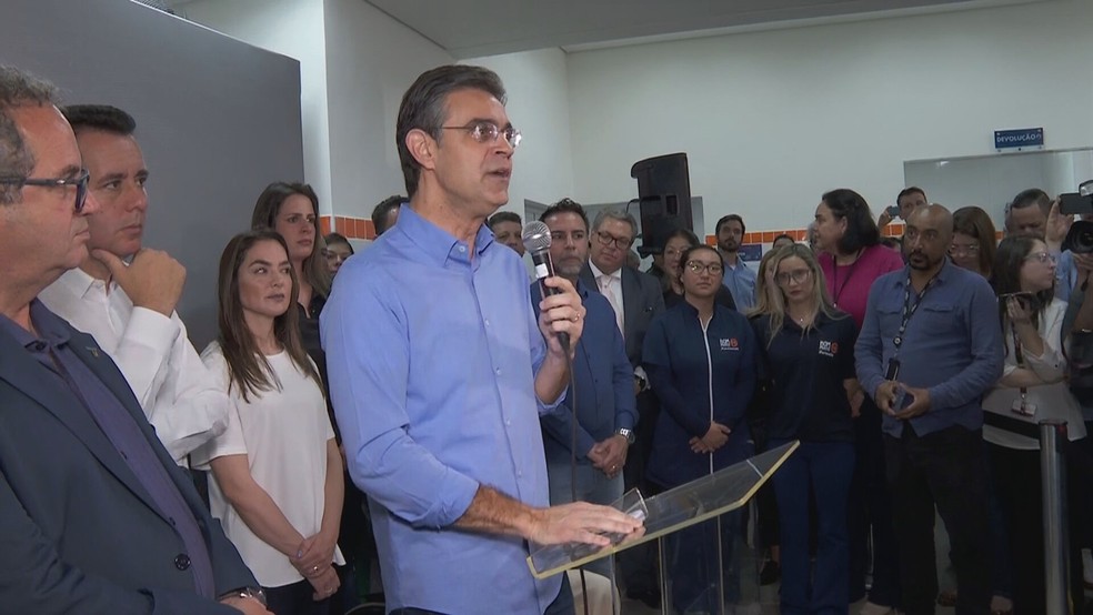 Rodrigo Garcia durante inauguração de Bom Prato em Santo André, nesta quinta (6) — Foto: Reprodução/TV Globo