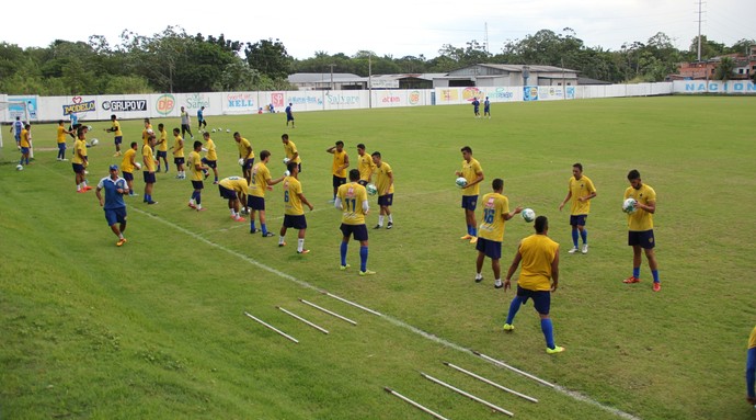 Primeiro treino do "novo" Nacional aconteceu nesta segunda (Foto: Marcos Dantas)