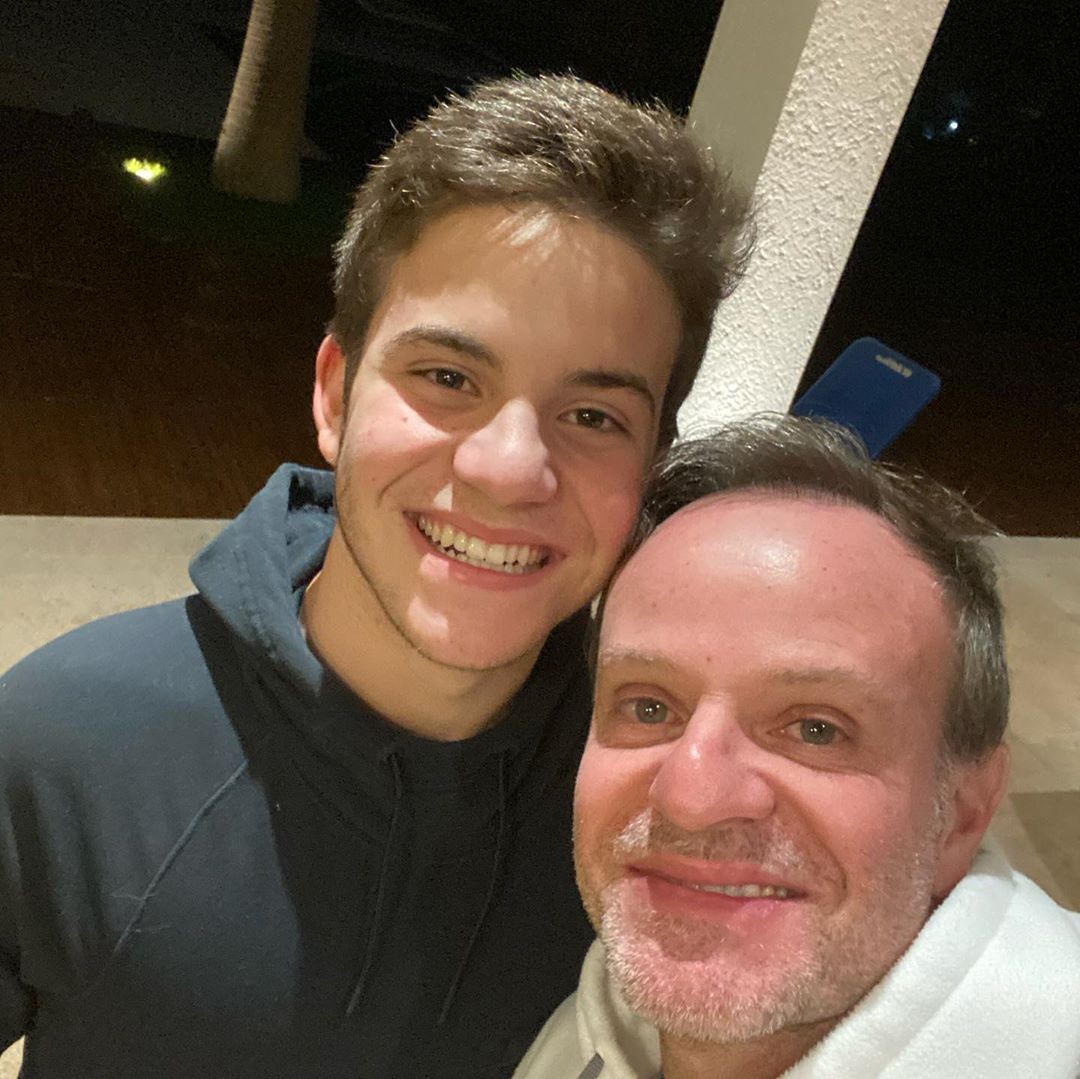 Rubens Barichello e o filho mais novo, Fernando (Foto: Reprodução / Instagram)