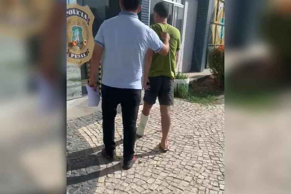 Suspeito de armazenar conteúdo pornográfico com crianças e adolescentes é preso em flagrante. — Foto: Reprodução