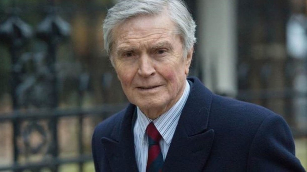 Hugh Owens se recusou a assinar os papéis de divórcio (Foto: PA via BBC)