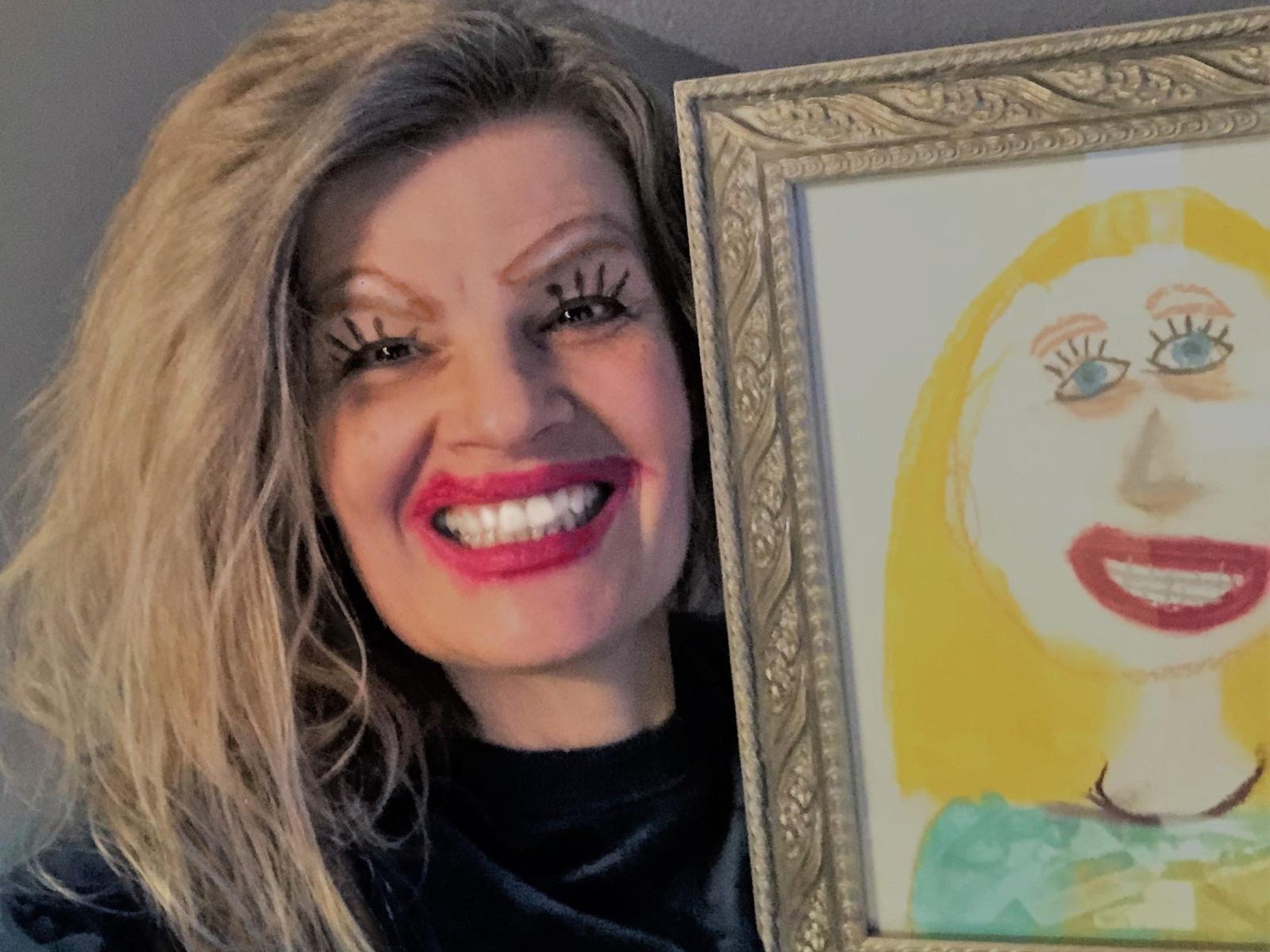 Mãe recria desenho de infância da filha com maquiagem e foto viraliza (Foto: Reprodução)