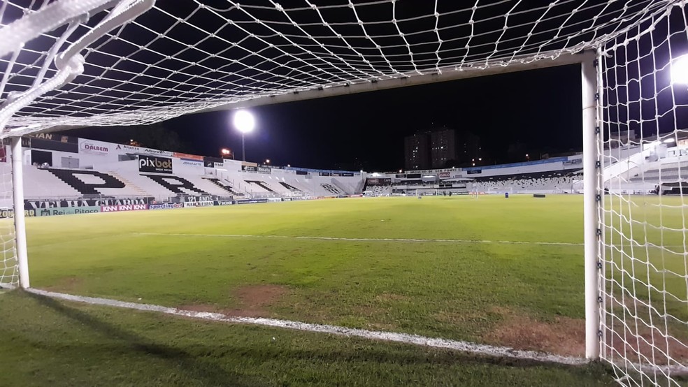 Estádio Moisés Lucarelli recebe Ponte x Novorizontino nesta sexta — Foto: Gustavo Biano/ EPTV