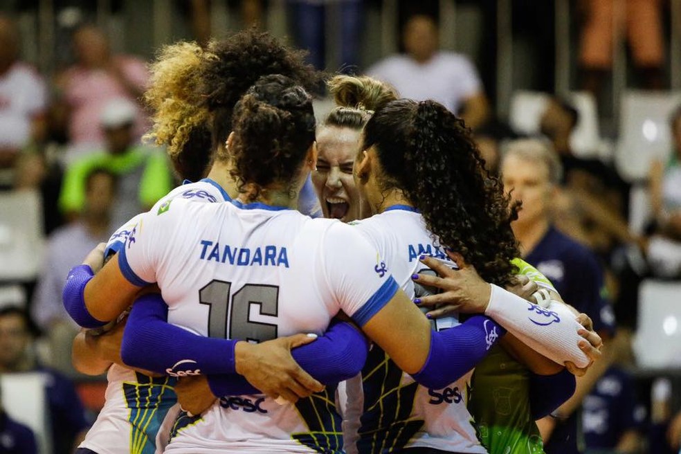 Sesc-RJ vence Minas e chega a 21 vitórias na Superliga feminina de vôlei — Foto: Márcio Mercante/Sesc-RJ