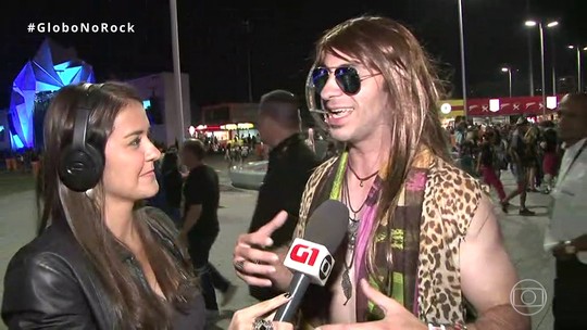 'Freddie Mercury' do RiR 2015 volta fantasiado de Steven Tyler no festival 
