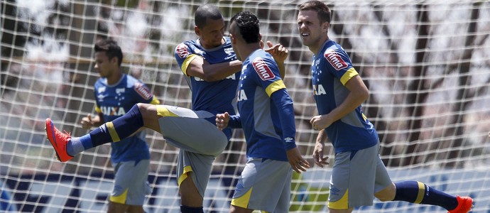 Mesmo com vantagem histórica, Cruzeiro espera pedreira contra Ponte