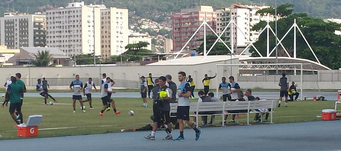 Rodrigo Pimpão aparece em treino do Botafogo (Foto: Sofia Miranda) Rodrigo Pimpão aparece em treino do Botafogo (Foto: Sofia Miranda)