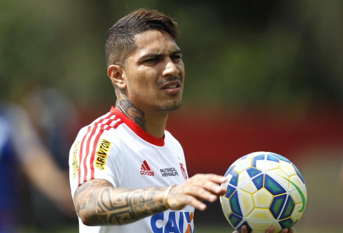70 dias de caô: Guerrero vive novo jejum no Fla e ganha força de Oswaldo