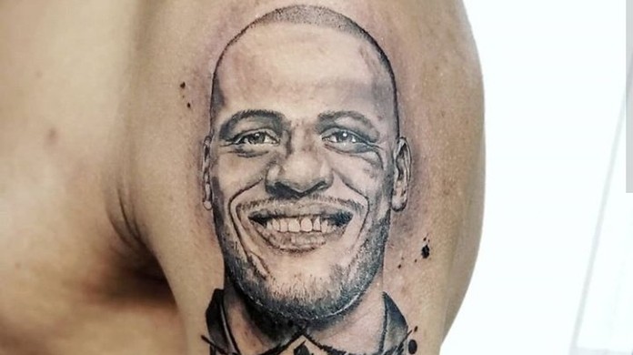 Apos Virada Na Libertadores Torcedor Do Atletico Mg Paga Promessa E Tatua Rosto De Patric Atletico Mg Ge