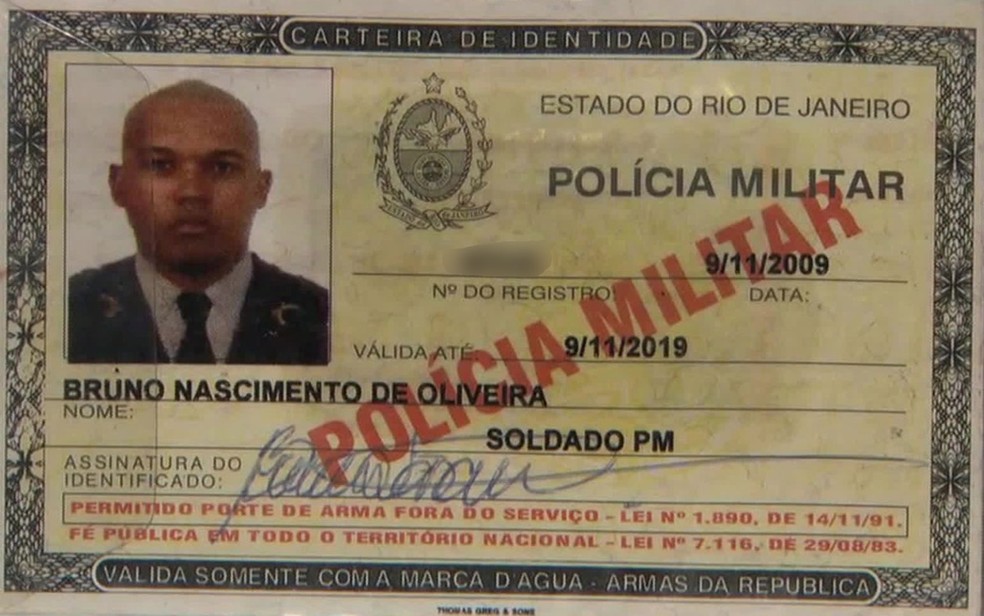Ex-PM Bruno Nascimento de Oliveira foi preso por porte ilegal de arma — Foto: Reprodução