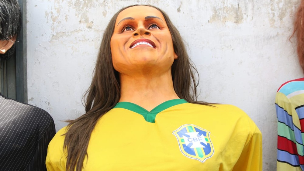 Apoteose dos bonecos gigantes no carnaval de Olinda