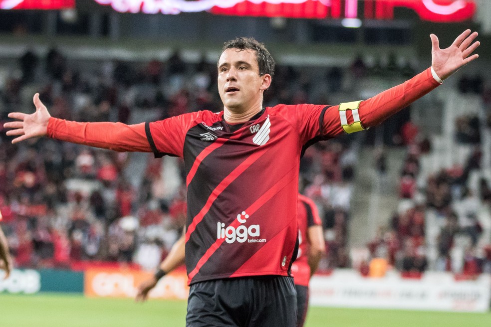 Pablo marca e coloca fim ao jejum de gols no Athletico | athletico-pr | ge