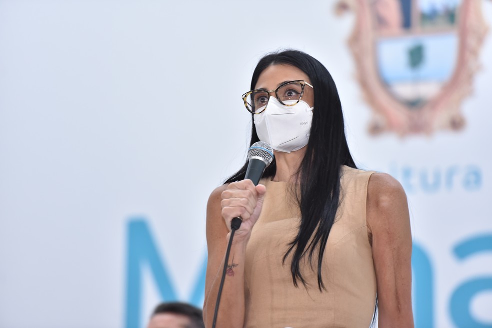 Secret&aacute;ria de Sa&uacute;de de Manaus, Sh&aacute;dia Fraxe, testa positivo para Covid-19 |  Amazonas | G1