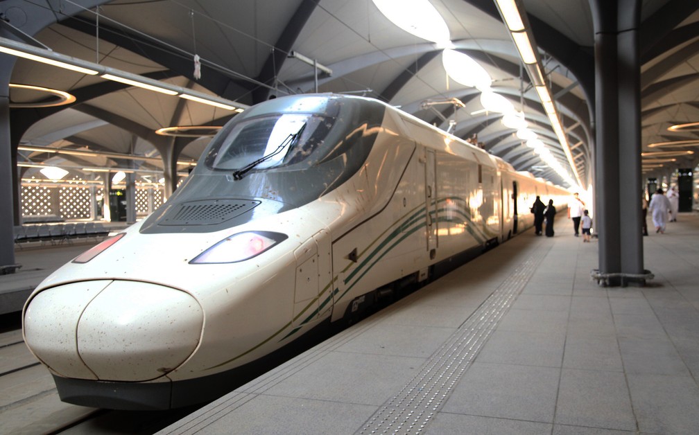 Trem de alta velocidade foi inaugurado na Arábia Saudita — Foto: Bandar Albandani/AFP