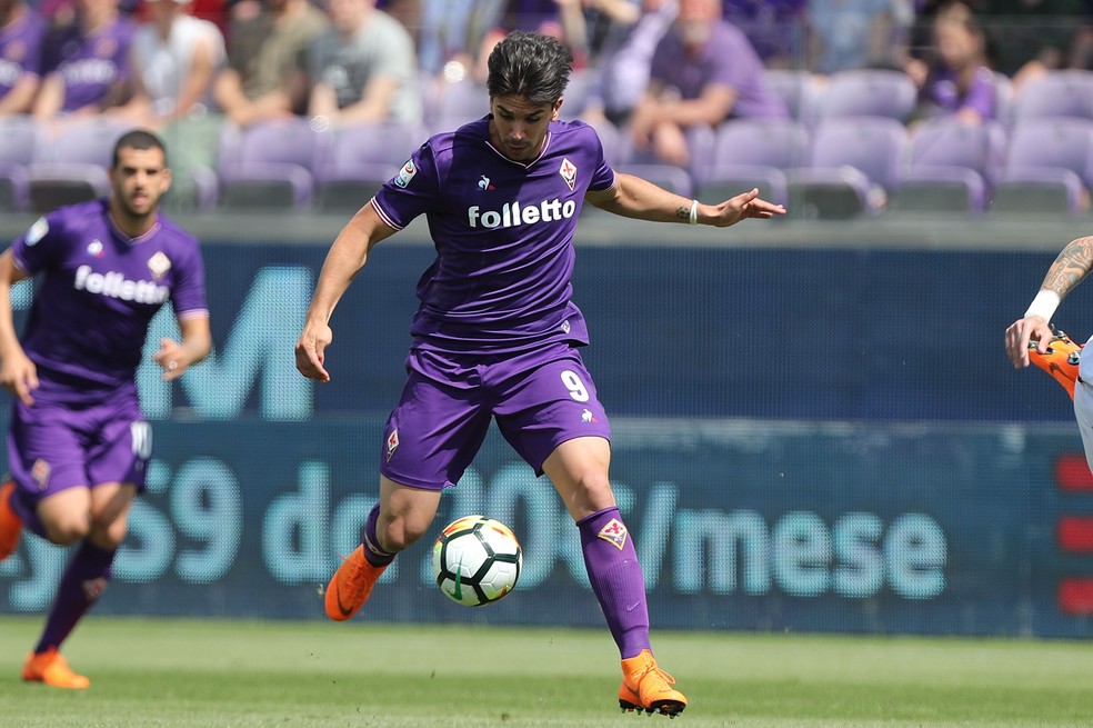 Giovanni Simeone é atacante da Fiorentina e é uma das novidades da lista argentina (Foto: Gabriele Maltinti/Getty Images)
