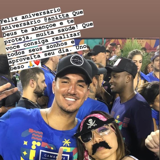 Gabriel Medina deseja feliz aniversário para Anitta (Foto: Reprodução/ Instagram )